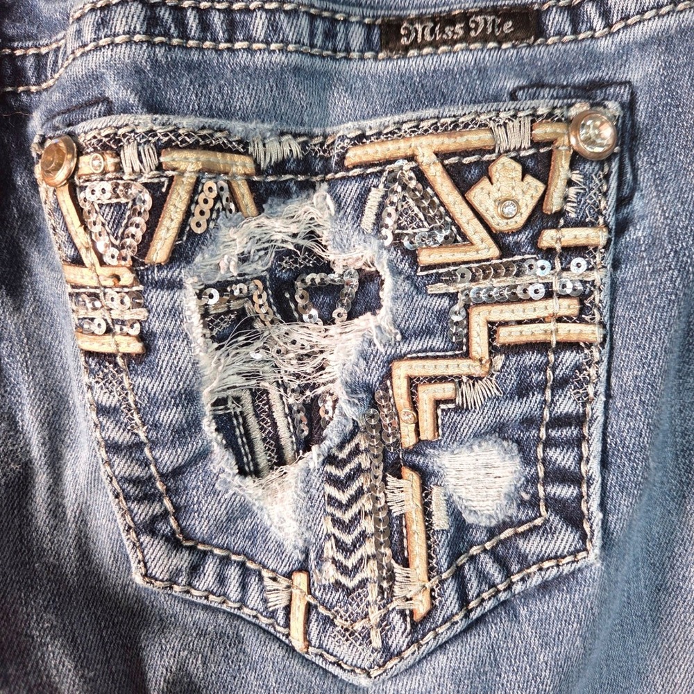Miss Me Bootcut Jeans Distressed Embellished Y2K Western Glam Size 29 - Picture 2 of 11